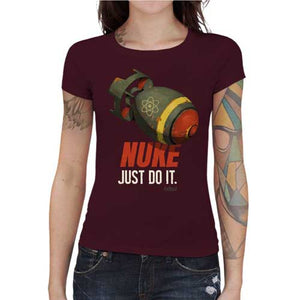 tshirt-femme-nuke-just-do-it-inspire-de-fallout-coton-bio-cerise